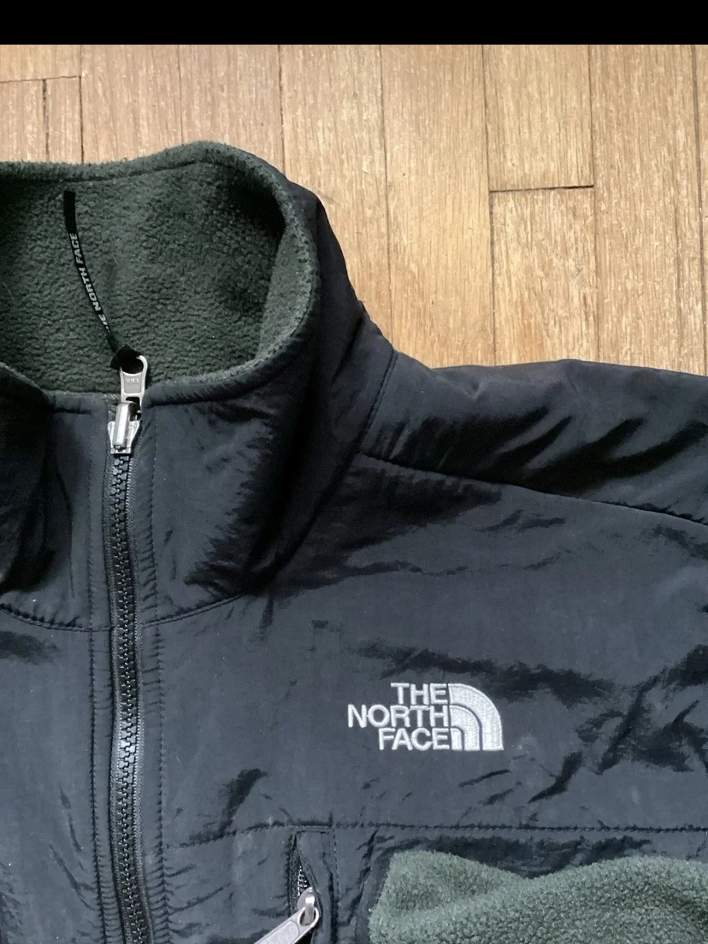The North Face Men's Small Solid Green Full-Zip Sweater,100% Polyester,Staining